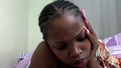 Snapshot of misty_shee chatting on December 2025 06:27:01 PM misty_shee online show from December 2025 06:27:01 PM