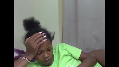 Snapshot of misty_shee chatting on February 2026 08:29:01 AM misty_shee online show from February 2026 08:29:01 AM