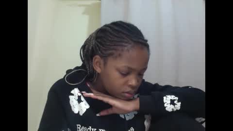 Snapshot of misty_shee chatting on February 2026 10:23:01 AM misty_shee online show from February 2026 10:23:01 AM