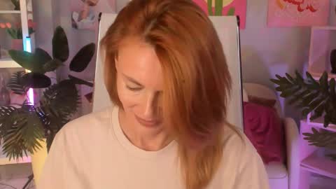 Snapshot of mistybarnes chatting on September 2025 02:28:02 PM MistyBarnes NONUDE MODEL online show from September 2025 02:28:02 PM
