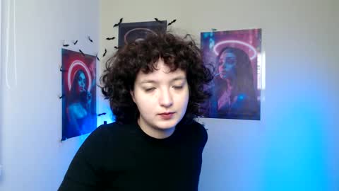 Aria online show from December 2025 06:51:01 AM