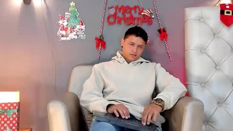 mitchell online show from December 2024 04:18:02 AM