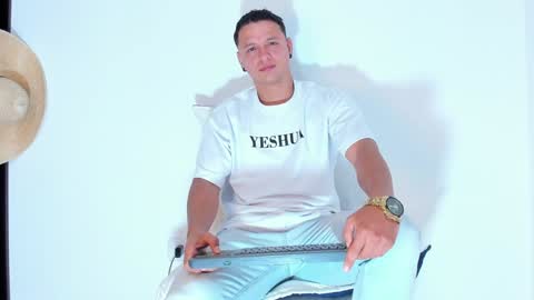 mitchell online show from February 2025 12:20:02 AM