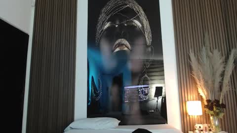 Mtica Brennet online show from October 2025 03:36:02 AM