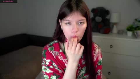 Rosalie online show from March 2026 01:33:02 AM