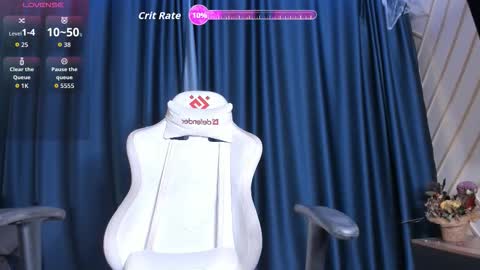 Snapshot of miwa_kasumi chatting on November 2025 03:22:01 PM MIa online show from November 2025 03:22:01 PM