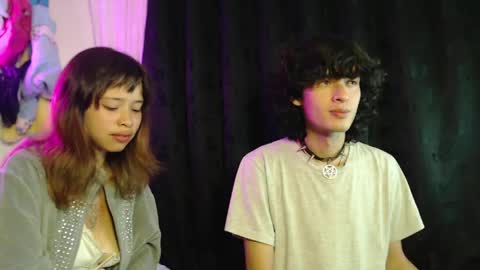 Naomi and Nekorii online show from April 2026 02:06:01 AM