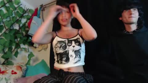 Naomi and Nekorii online show from May 2026 02:38:01 AM