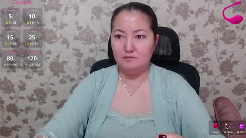 Snapshot of miya_asian_pinay555 chatting on January 2025 07:11:02 AM Miya single mom online show from January 2025 07:11:02 AM