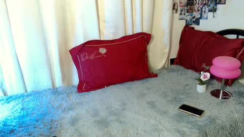 Snapshot of miyakabebe chatting on October 2025 06:33:01 AM Miyakabebe online show from October 2025 06:33:01 AM