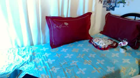 Snapshot of miyakabebe chatting on October 2025 08:15:02 AM Miyakabebe online show from October 2025 08:15:02 AM