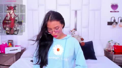 Snapshot of miyu_lu chatting on November 2025 02:15:01 PM Miyu online show from November 2025 02:15:01 PM