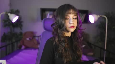 miyuki_wolf online show from December 2025 09:00:02 PM