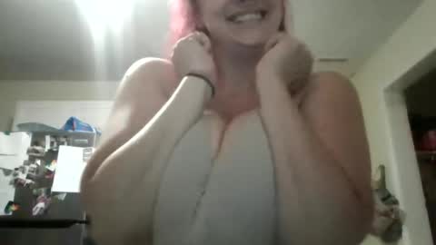 Snapshot of miztrezk chatting on May 2026 11:50:01 AM miztrezk online show from May 2026 11:50:01 AM
