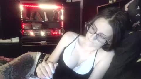 Snapshot of mizzbonez chatting on February 2026 04:00:01 AM Mizz Bonez online show from February 2026 04:00:01 AM