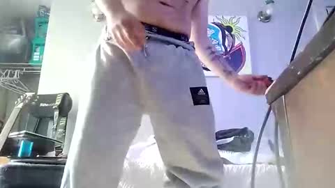 Daddy720 online show from October 2025 02:41:02 PM