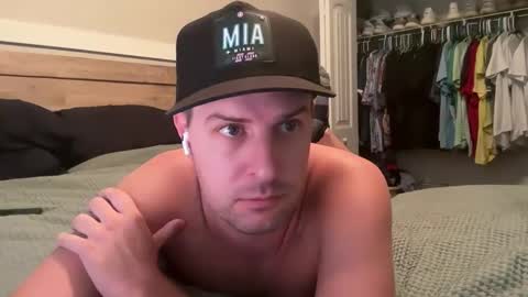 Snapshot of mkopa4 chatting on April 2026 10:07:02 PM Mike online show from April 2026 10:07:02 PM