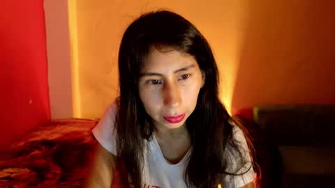 Snapshot of mli739709 chatting on January 2025 01:17:01 PM MoonLipson online show from January 2025 01:17:01 PM