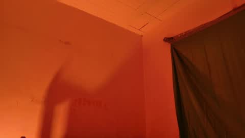 MoonLipson online show from May 2026 11:56:02 PM