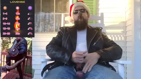Snapshot of mmazsnake chatting on December 2024 08:32:02 PM SMOKINsnakeEYEZ online show from December 2024 08:32:02 PM