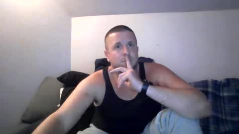 mmello2017 online show from September 2025 06:15:02 AM