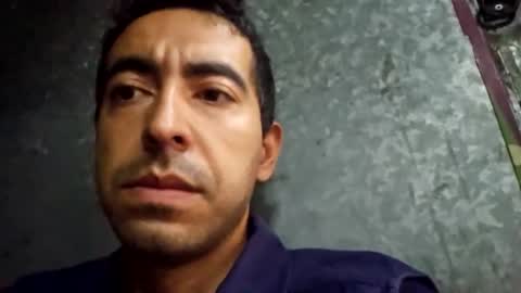 Snapshot of mmiigguueell32 chatting on May 2026 12:56:02 PM Migue online show from May 2026 12:56:02 PM