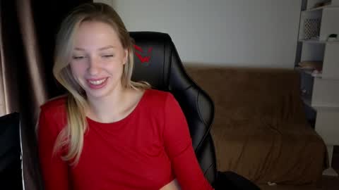 Snapshot of mmm_banana chatting on December 2024 04:38:02 AM Lili online show from December 2024 04:38:02 AM