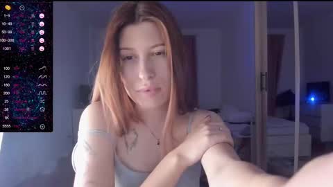 Snapshot of mmm_banana chatting on February 2025 05:26:01 PM Lili online show from February 2025 05:26:01 PM