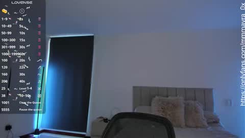 MAYRA   online show from November 2025 09:06:01 PM