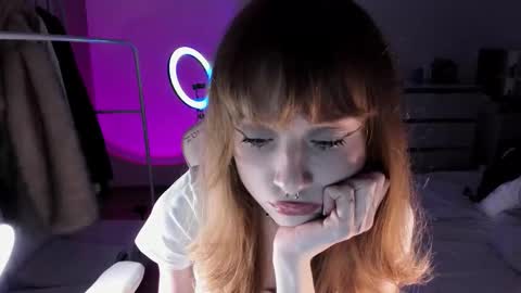 Snapshot of mnepohhh chatting on October 2025 05:00:01 PM mnepohhh online show from October 2025 05:00:01 PM