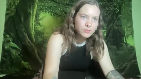 Snapshot of mo0n_goddess chatting on March 2026 03:23:01 AM Misty online show from March 2026 03:23:01 AM