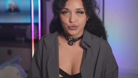 Snapshot of moan_4_you chatting on October 2025 10:02:02 AM Ruxxx online show from October 2025 10:02:02 AM