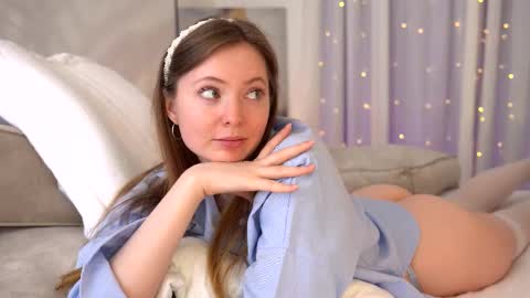 Snapshot of moan_elisa chatting on March 2026 07:15:01 AM moan_elisa online show from March 2026 07:15:01 AM