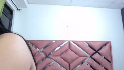 Catalina online show from May 2026 03:44:01 AM