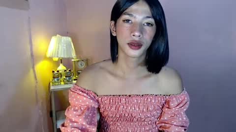 Mocha Locca  online show from February 2025 04:07:01 PM