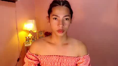 Mocha Locca  online show from February 2025 02:53:01 PM