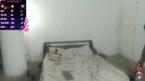 Snapshot of mochamami420 chatting on December 2024 12:04:01 AM NynaStax online show from December 2024 12:04:01 AM