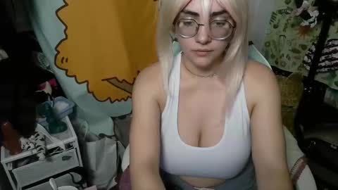 Snapshot of mochi_rainbow chatting on February 2025 05:54:01 PM The Mochi Rainbow Variety Show online show from February 2025 05:54:01 PM