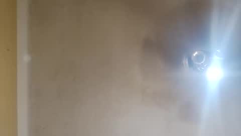 Snapshot of modelo_web18 chatting on March 2026 12:17:02 AM camilo online show from March 2026 12:17:02 AM