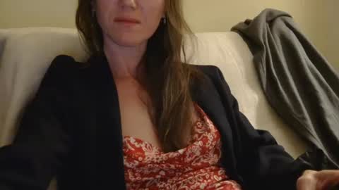 Aurora online show from November 2025 11:37:02 PM