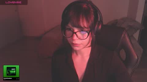 Snapshot of modjo_ chatting on December 2025 05:02:02 AM Modjo online show from December 2025 05:02:02 AM