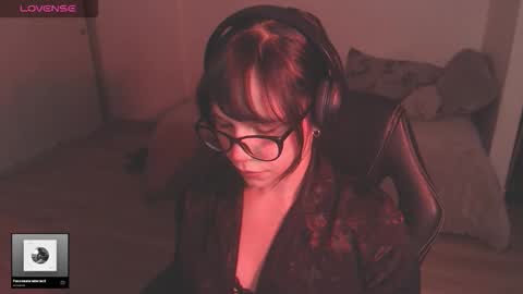 Snapshot of modjo_ chatting on December 2025 03:00:01 AM Modjo online show from December 2025 03:00:01 AM