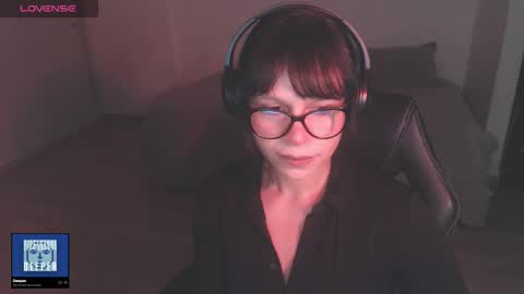 Snapshot of modjo_ chatting on December 2025 06:41:02 AM Modjo online show from December 2025 06:41:02 AM