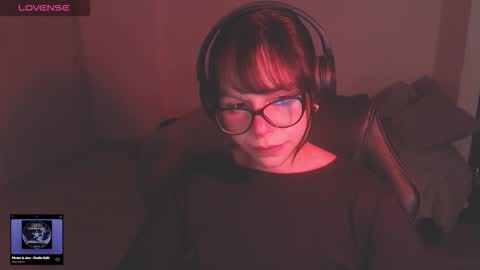 Snapshot of modjo_ chatting on December 2025 01:02:02 AM Modjo online show from December 2025 01:02:02 AM