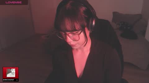 Snapshot of modjo_ chatting on January 2026 04:17:02 AM Modjo online show from January 2026 04:17:02 AM