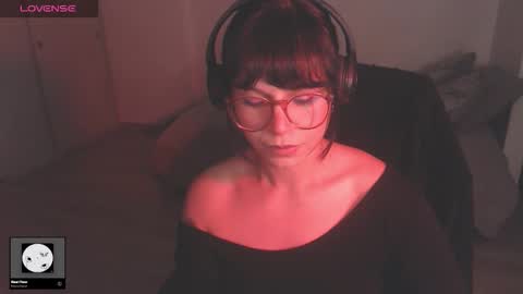 Snapshot of modjo_ chatting on January 2026 05:00:01 AM Modjo online show from January 2026 05:00:01 AM