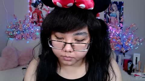 Molly online show from April 2026 03:41:01 AM