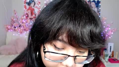 Molly online show from May 2026 04:28:01 AM