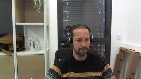 Julien online show from February 2025 11:49:02 AM