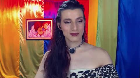 Snapshot of moira_hot chatting on February 2026 09:43:01 PM moira_hot online show from February 2026 09:43:01 PM